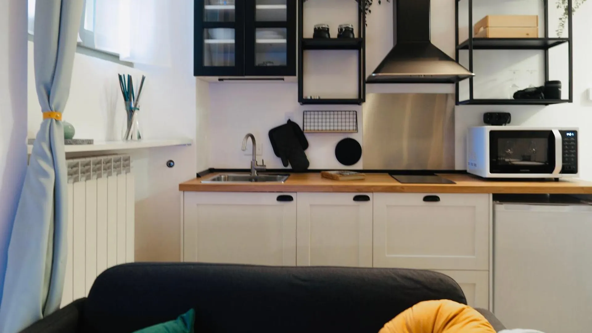 Casa Di Cla Daire Milano 0*,